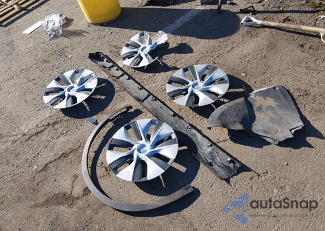 2020 Tesla Model Y Long Range Dual Motor All-Wheel Drive from USA, damaged, VIN 5YJYGDEE1LF056089